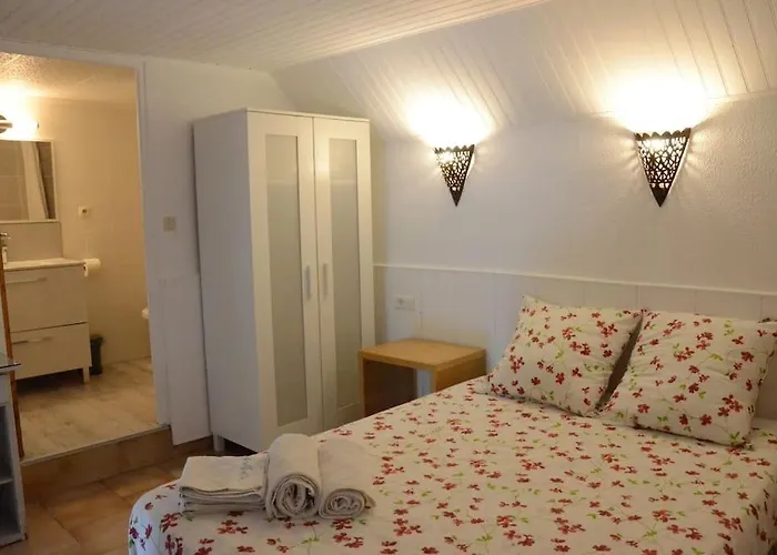 35m2 Climatise, 10mn Des Calanques ラシオタ